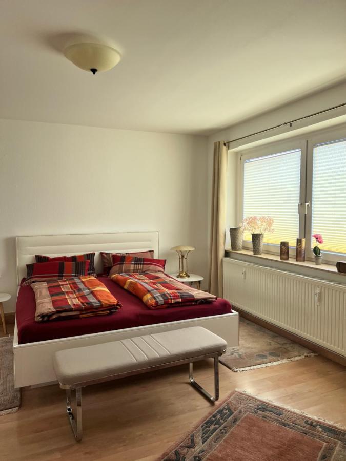 Sehr Schoene Wohnung,Komplett Neu Eingerichtet Limabach - Oberfrohna Eksteriør billede